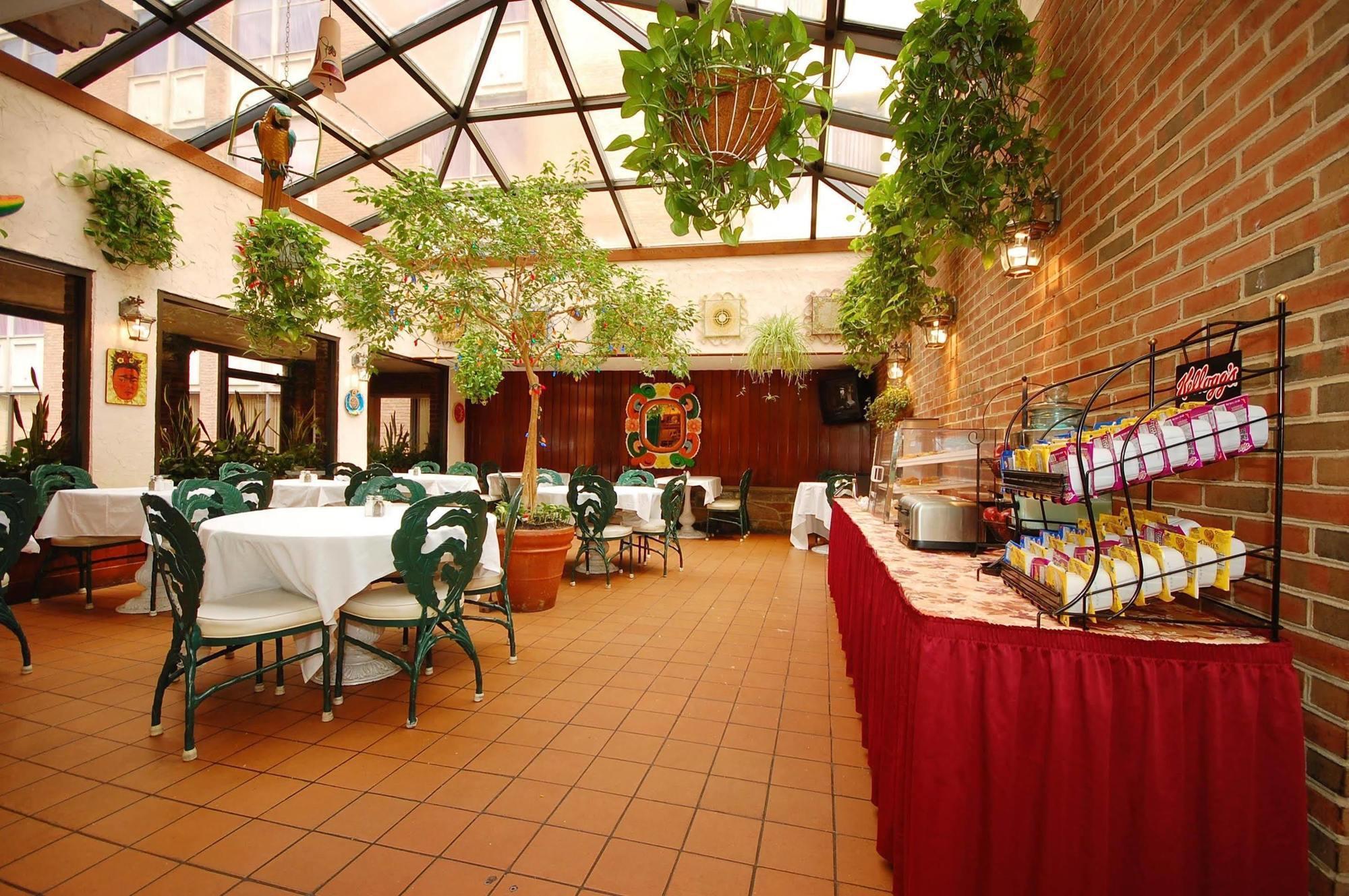 American Inn Of Bethesda Esterno foto